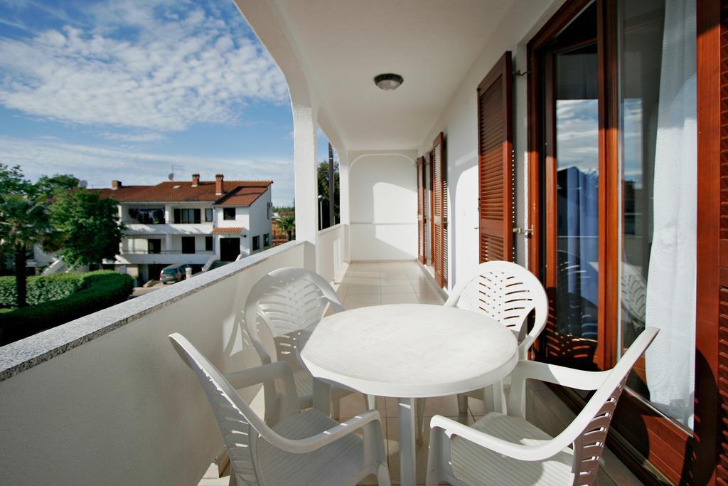 Apartments Ava Poreč Kültér fotó